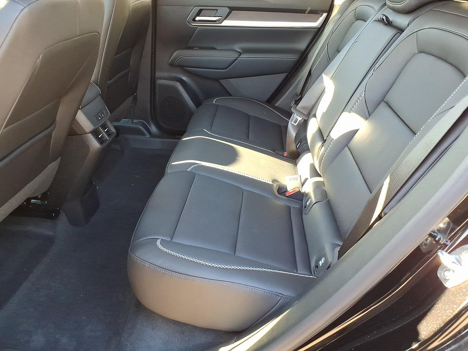 New 2027 GMC Terrain Denali AWD/4WD image 10