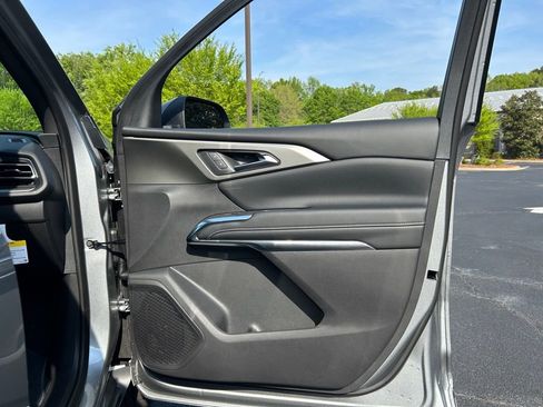 New 2026 Chevrolet Traverse LT image 61