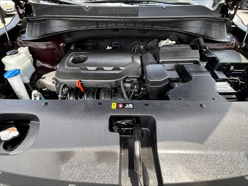 Used 2017 Kia Sorento LX image 10