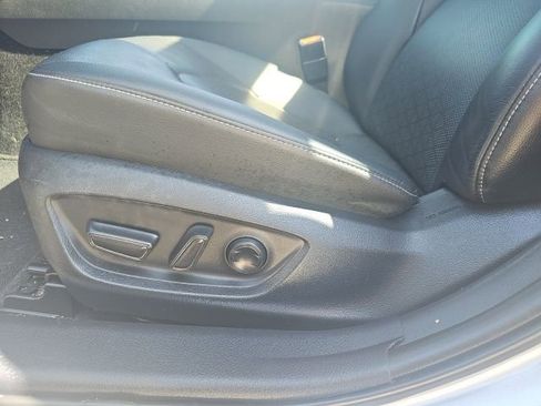 Used 2022 Toyota Camry XSE w/ Navigation Package image 9