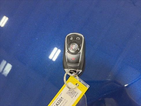Used 2023 Buick Encore GX Preferred w/ Cold Weather Comfort Package AWD/4WD image 25