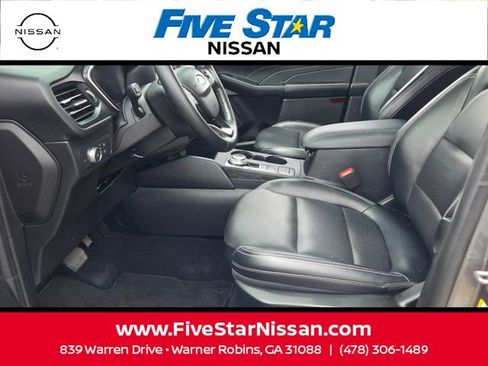 Used 2021 Ford Escape SEL w/ Technology Package FWD image 5