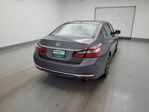 Used 2017 Honda Accord EX-L image 7