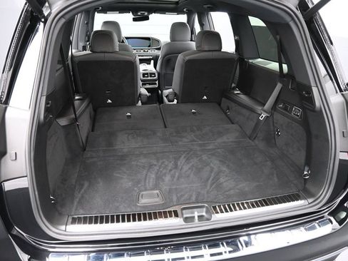 Used 2025 Mercedes-Benz GLS 450 4MATIC image 36