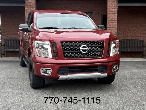 Used 2019 Nissan Titan PRO-4X image 1