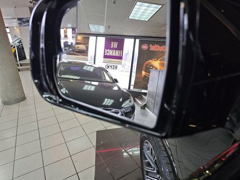 Used 2024 Jeep Wagoneer Series II w/ Flexible Seating Group image 38