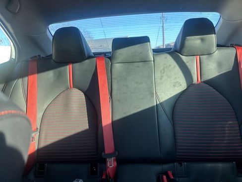 Used 2020 Toyota Camry XSE image 13