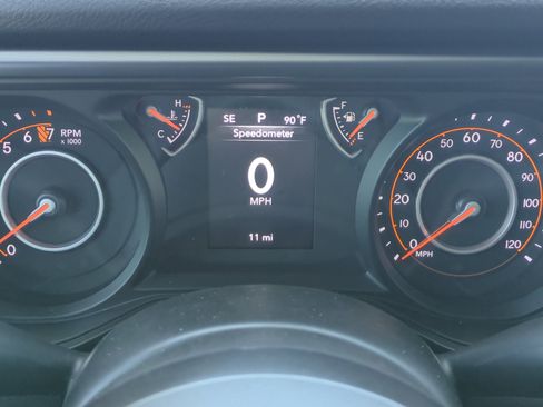 New 2026 Jeep Gladiator Sport AWD/4WD image 10