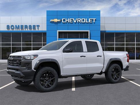 New 2025 Chevrolet Colorado Trail Boss image 2