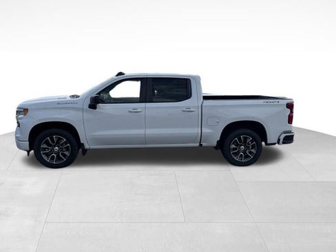 Used 2023 Chevrolet Silverado 1500 RST w/ Convenience Package II AWD/4WD image 3