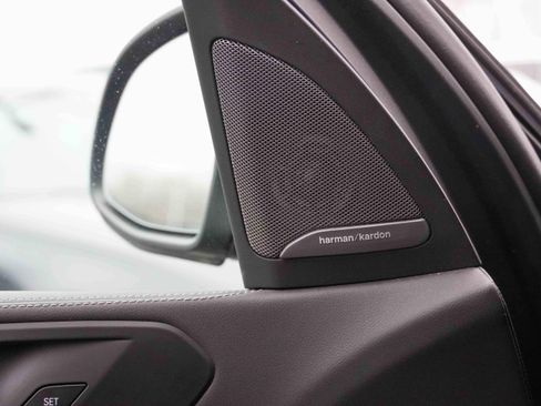 Used 2025 BMW X5 xDrive40i image 16