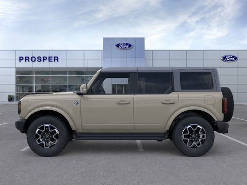 New 2025 Ford Bronco Outer Banks image 3