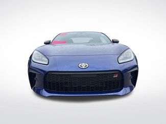 Used 2025 Toyota GR86 Premium w/ Performance Package video 2