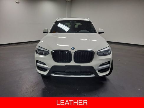 Used 2018 BMW X3 xDrive30i image 2