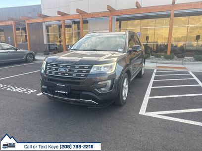 Used 2017 Ford Explorer XLT w/ Equipment Group 201A