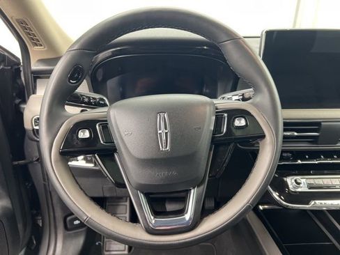 Certified 2025 Lincoln Corsair AWD w/ Equipment Group 101A image 21