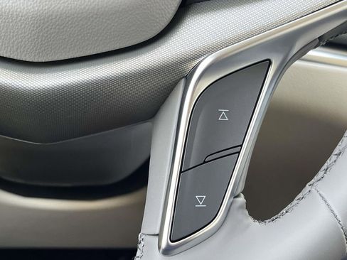 New 2026 Cadillac XT5 Premium Luxury w/ Driver Assist Package AWD/4WD image 32
