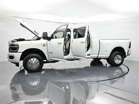 New 2026 RAM 3500 Laramie w/ Max Tow Package image 51