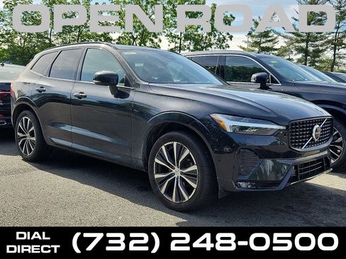 Used 2023 Volvo XC60 B5 Plus w/ Climate Package AWD/4WD image 1