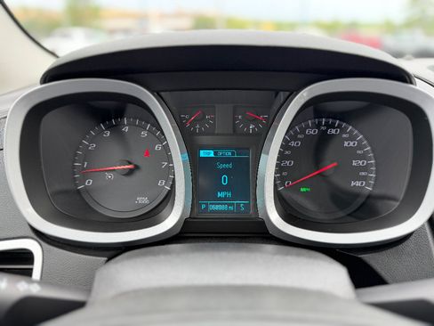 Used 2015 Chevrolet Equinox LTZ AWD/4WD image 6