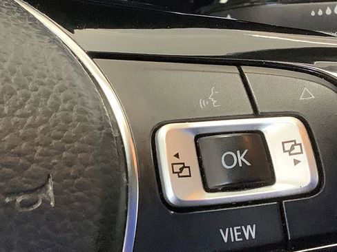 Used 2019 Volkswagen Jetta R-Line image 30