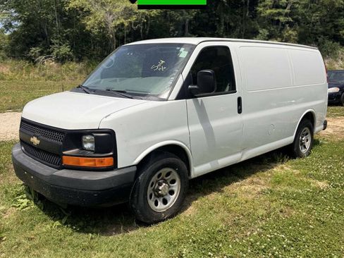 Used 2012 Chevrolet Express 1500 RWD image 1