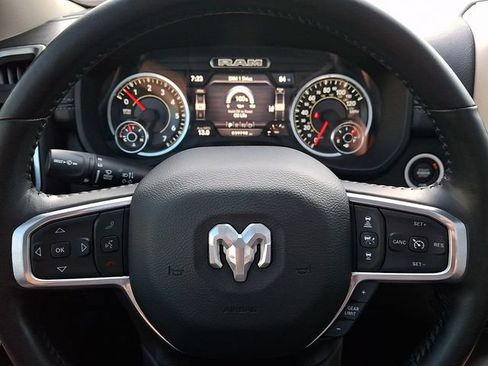 Used 2022 RAM 1500 Laramie AWD/4WD image 22