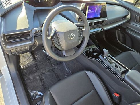 Certified 2025 Toyota Prius Limited image 10
