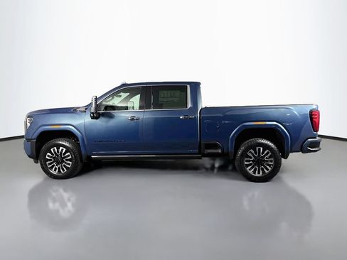 New 2026 GMC Sierra 3500 Denali Ultimate w/ LPO, Black Badging Package AWD/4WD image 4
