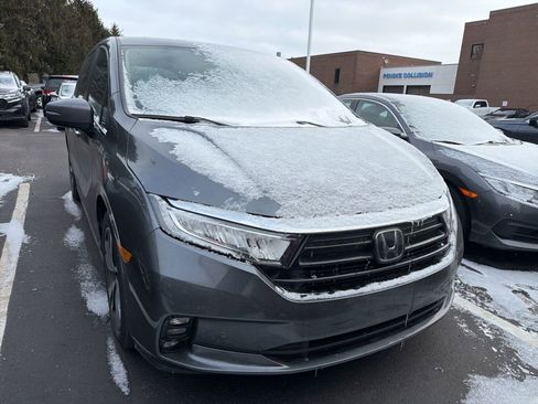 Certified 2023 Honda Odyssey Touring image 5