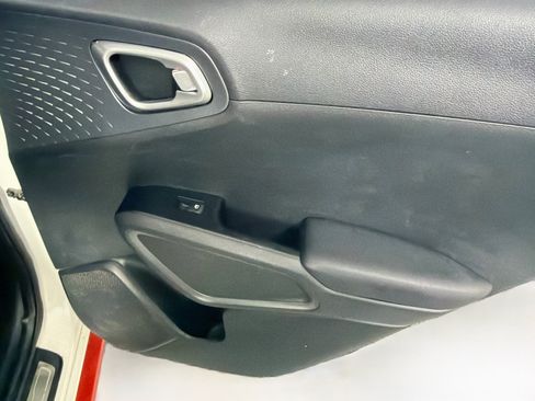 Used 2020 Kia Soul GT-Line w/ GT 2.0L Power Sunroof Package FWD image 28