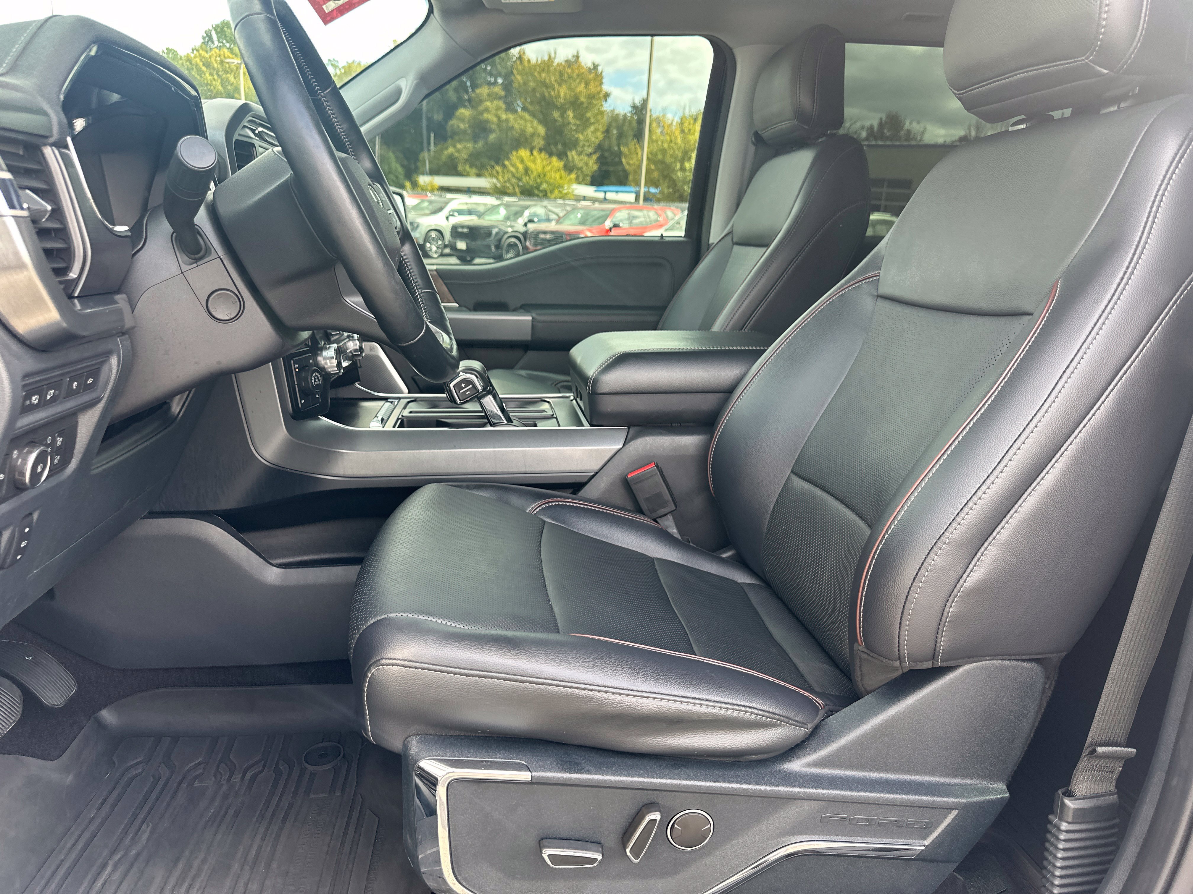 Used 2021 Ford F150 Lariat w/ Equipment Group 502A High AWD/4WD image 9