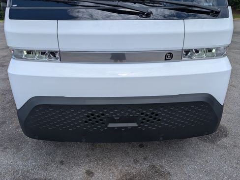 Used 2024 Chevrolet Brightdrop 600 w/ Commercial Equipment Package AWD/4WD image 12