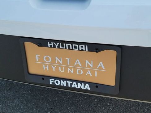 New 2026 Hyundai Venue SE image 21