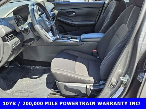 Used 2023 Nissan Sentra SV image 9