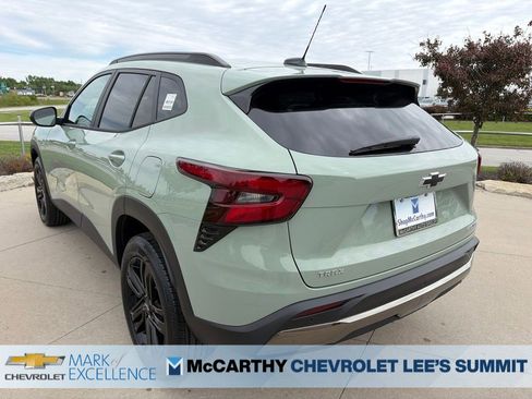 New 2026 Chevrolet Trax ACTIV FWD image 21