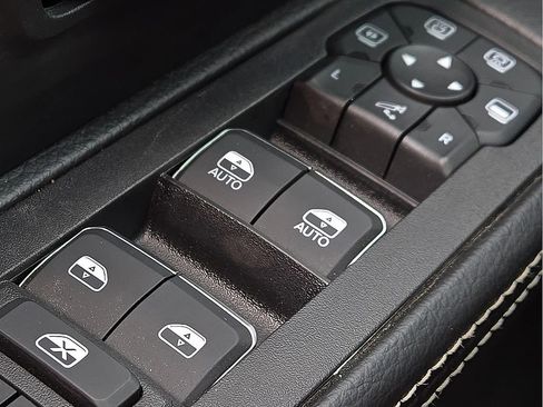 New 2026 RAM 2500 Laramie w/ Night Edition image 17