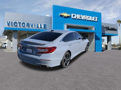 Used 2022 Honda Accord Sport image 5