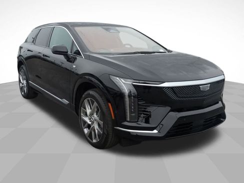 New 2026 Cadillac Optiq Luxury 1 image 3