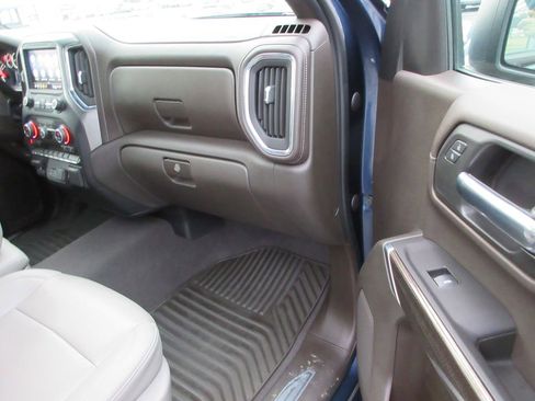 Certified 2021 Chevrolet Silverado 1500 LT w/ All Star Edition Plus image 23