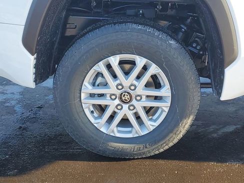 New 2026 Toyota Tundra SR5 image 5