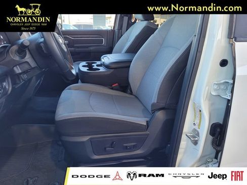 Used 2024 RAM 2500 Big Horn w/ Protection Group AWD/4WD image 16