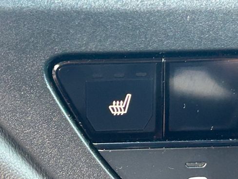 Used 2025 Honda Accord SE image 14