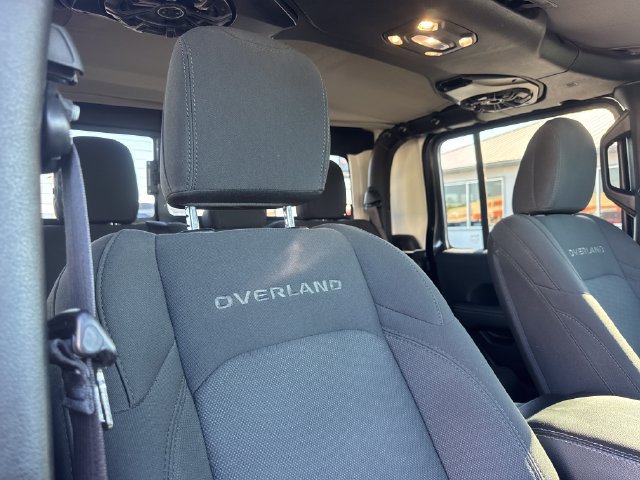 Used 2022 Jeep Gladiator Overland AWD/4WD image 28