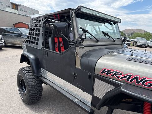 Used 1989 Jeep Wrangler Sahara AWD/4WD image 17