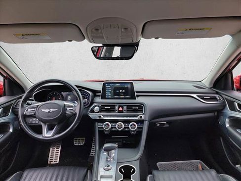 Used 2019 Genesis G70 3.3T Advanced RWD image 18