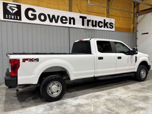 Used 2019 Ford F250 XL w/ Power Equipment Group AWD/4WD image 6