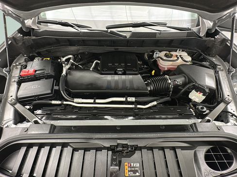 Used 2024 Chevrolet Silverado 1500 LT AWD/4WD image 22