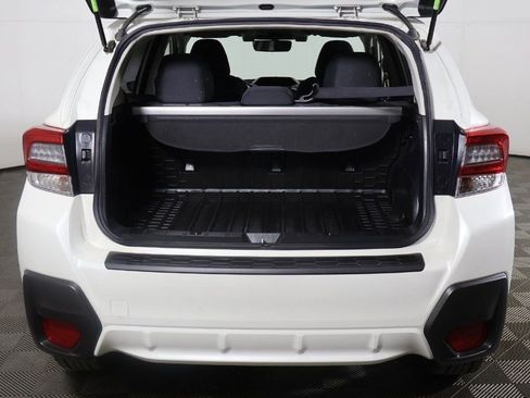 Used 2021 Subaru Crosstrek 2.0i Premium image 13