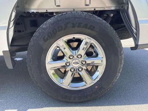 Used 2025 Ford F150 XLT w/ Equipment Group 301A Standard AWD/4WD image 13